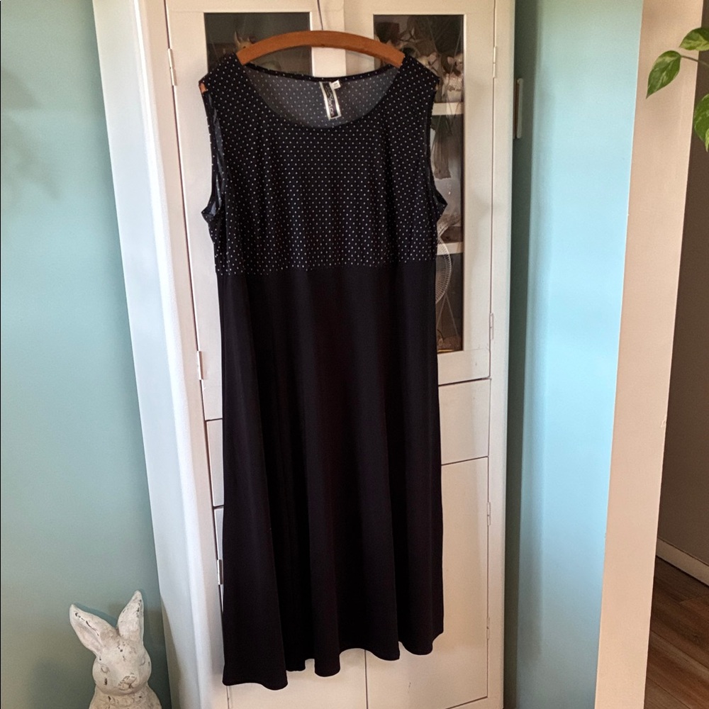 Julian Taylor sz 16W Black Sleeveless Dress polka dot euc